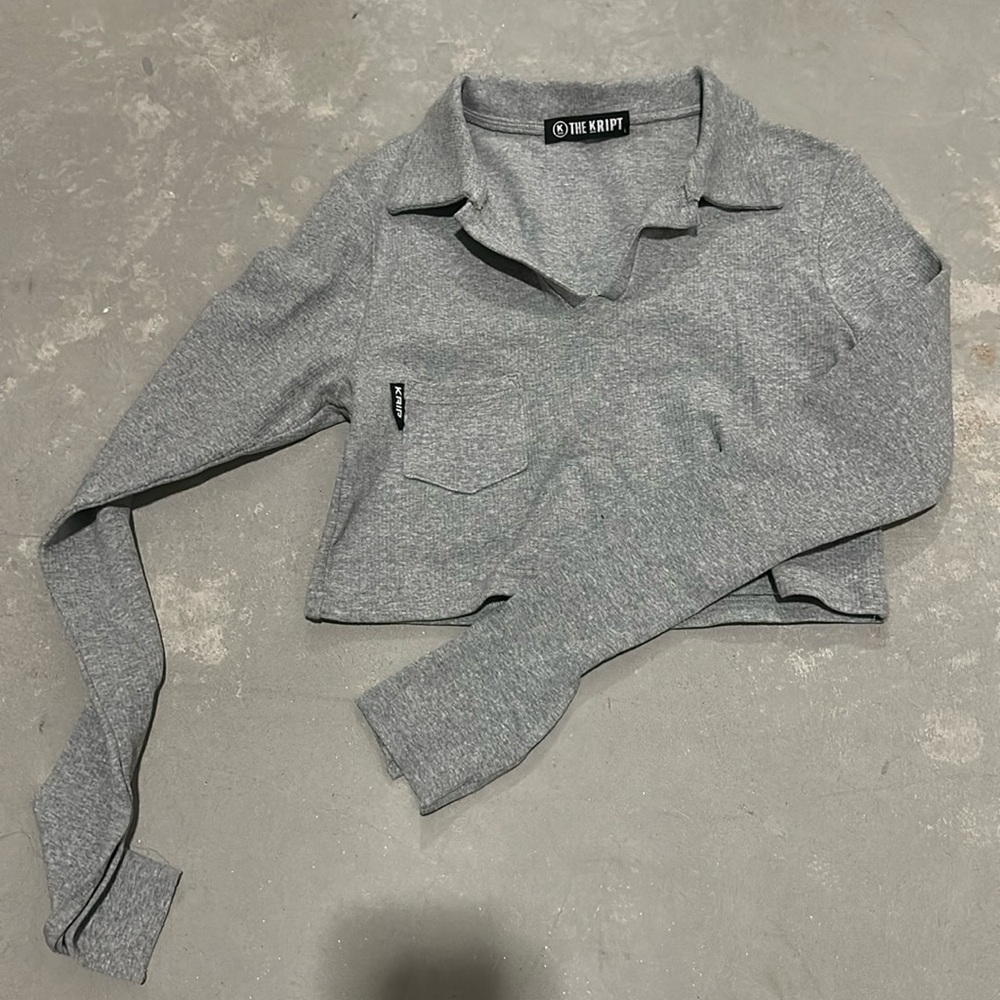 Cropped Long Sleeve Collard Shirt